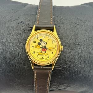 Lorus Disney Mickey Mouse Gold Brown Leather Strap Watch New Battery